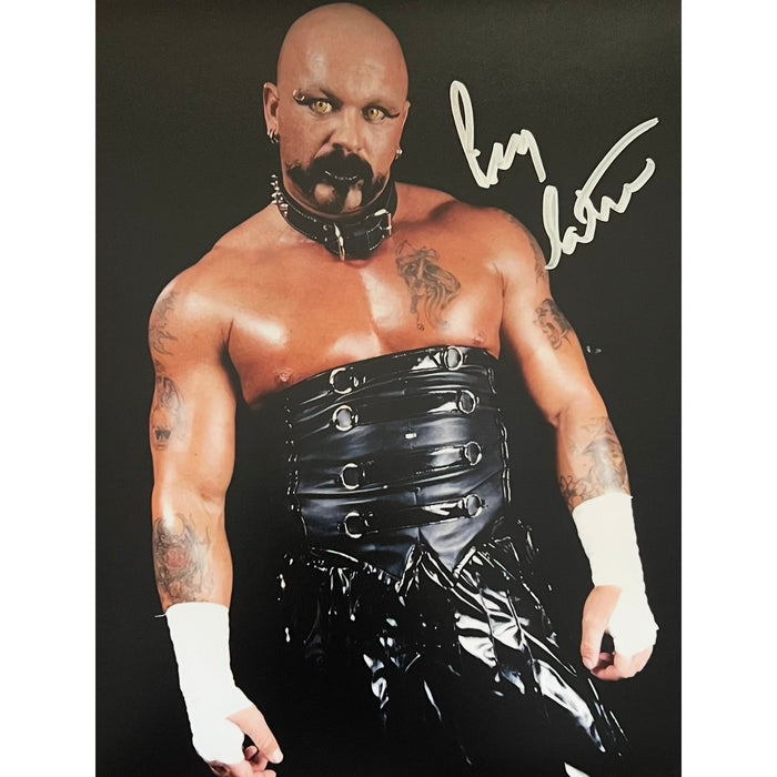 Perry Saturn 8x10 Promo - Autographed