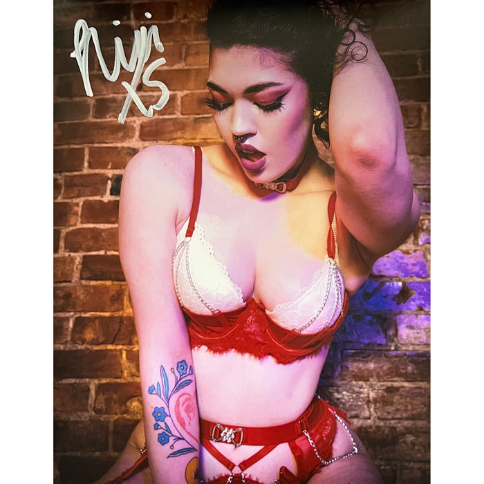 Nixi XS 8x10 Promo - Autographed