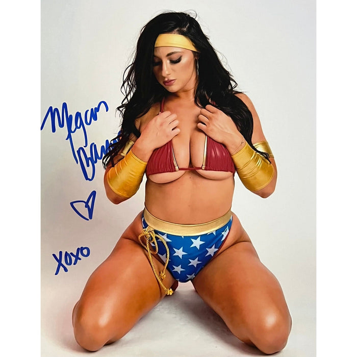 Megan Bayne Wonder Woman 8 x 10 Promo - AUTOGRAPHED