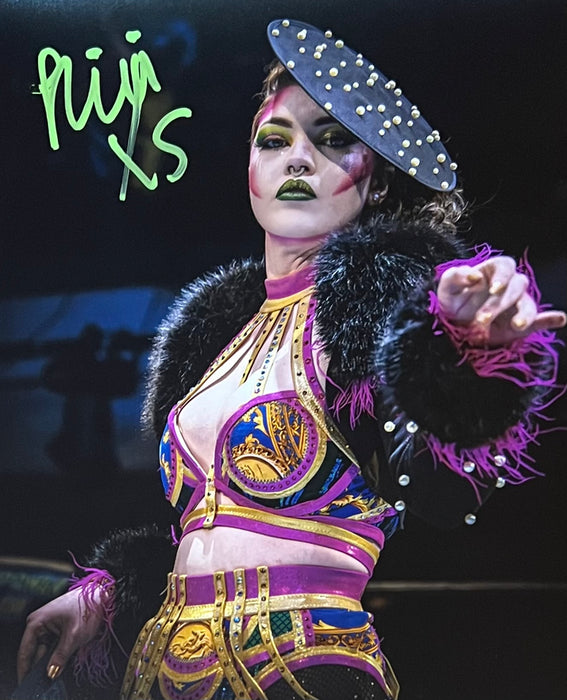 Nixi XS 8x10 Promo - Autographed