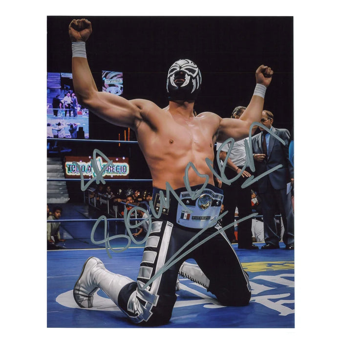 Andrade La Sombra 8x10 Promo - Autographed